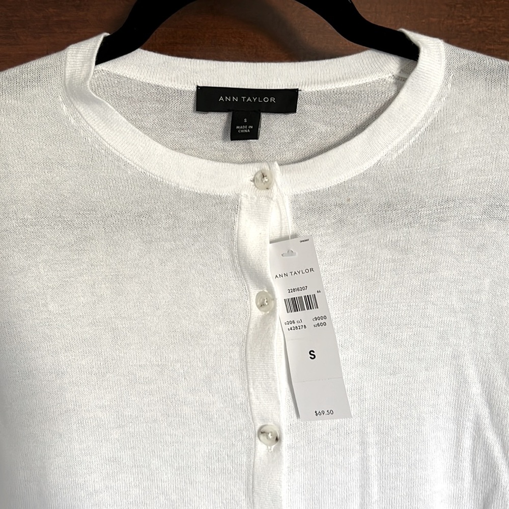 NWOT Ann Taylor White Cardigan Sweater Size S - Picture 9 of 10